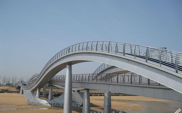 環氧云鐵中間漆顏色有幾種?